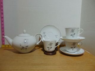 Queens Royal Fine China Shadow Rose Teapot With 3 Cups And 3 Saucers Japan