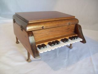 Vintage Wooden Baby Grand Piano Jewelry Box Trinket box 2