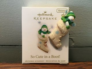 2010 Hallmark Keepsake Miniature Christmas Ornament So Cute In A Boot Snowman