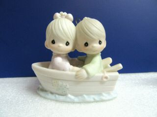 Precious Moments Friends Never Drift Apart Boy And Girl In Row Boat Ornament