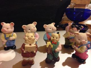 Fourteen (14) J C Miniature Pig Figurines 5