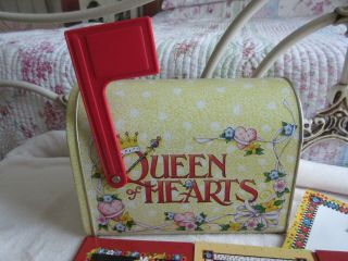 Mary Engelbreit Mail Box Tin With 12 Note Cards Queen Of Hearts 2001