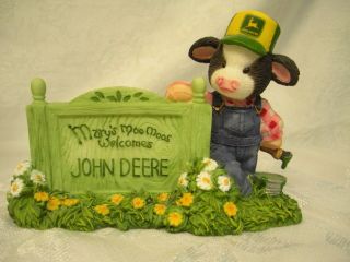 1998 JOHN DEERE Mary ' s Moo Moos Cow Figurine 498629 & 485209 Barn Store Display 3