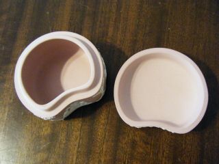Wedgewood Pink Jasperware Kidney Shaped Trinket Box 7