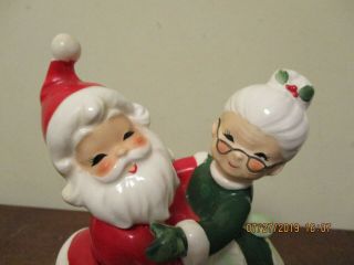 VTG Josef Originals Santa & Mrs.  Claus Dancing Pose Figurine Rotating Music Box 2
