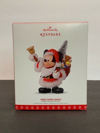 2017 Hallmark Here Comes Santa Disney Mickey Mouse Dressed In Suit Ornament