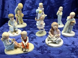 8 Vintage Frances Hook Porcelain Figurines.