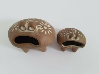 Mid Century Robert Maxwell Style Ceramic Frogs Planter Figurines Pair 4