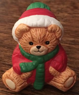 1984 Lucy And Me Christmas Sitting Baby Bear Figurine Winter Holiday Red Green