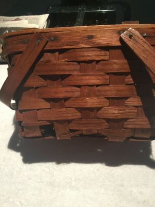 Small Vintage Picnic Sewing Basket with Handles and Wood Top with Hinges 3