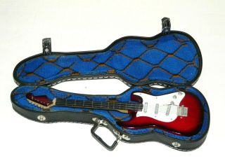 Vintage Miniature Strat Electric Guitar & Hardshell Case - Plays & L@@ks Great