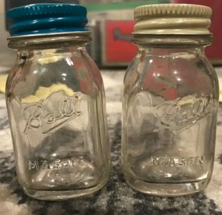 Vintage Glass Mason Jar Salt And Pepper Shakers.  Blue And White Top