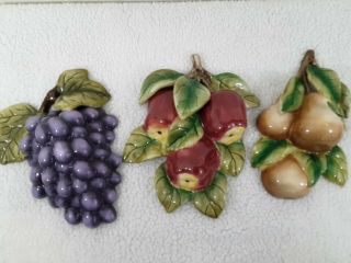 Vintage Home Interior Wall Hanging Ceramic Fruit Apples Grapes Pears