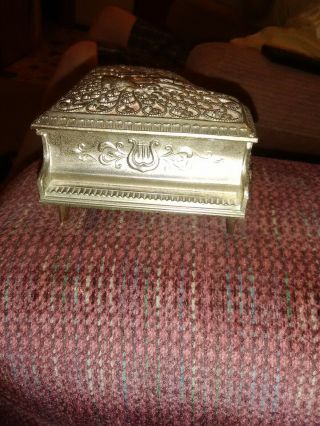 Vintage Silver Tone Filigree Piano with Cherub,  Jewelry Music Box Made in Japan 3
