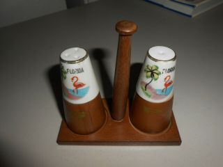 Vintage Florida Flamingo Teak Wood Ceramic Salt & Pepper Shaker Set & Stand