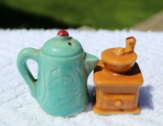 Vintage Go - With Coffee Kettle And Grinder Salt And Pepper Shakers