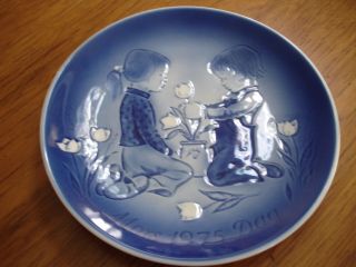 1975 Desiree Svend Jensen Glass Mothers Day Plate Gift Mors Dag Copenhagen Blue