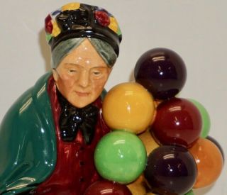 Royal Doulton (england) Old Balloon Seller Lady Figurine Hn 1315 8 " Tall