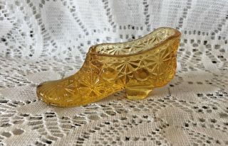 Vintage Amber Glass Shoe - Vintage Button & Daisy Pattern