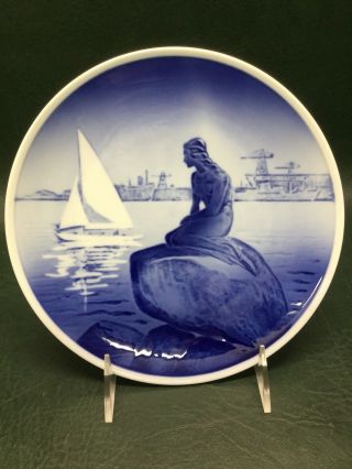 Vintage Royal Copenhagen " Little Mermaid " 8 " Plate 4679