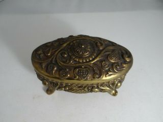 Vintage Ornate Gold Tone Victorian Metal Footed Hinged Trinket Box Velvet Lined 2