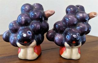 Vtg Salt And Pepper Shakers Grape Fruit Head Anthropomorphic Mid Century Japan
