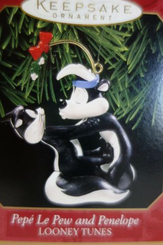 Hallmark Keepsake Looney Tunes Pepe Le Pew Penelope Skunk Christmas Ornament