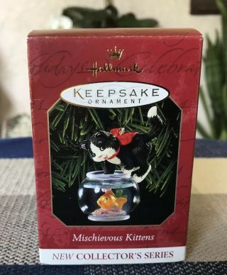 Hallmark Keepsake Ornament 1999 Mischievous Kittens Collector ' s Series 5