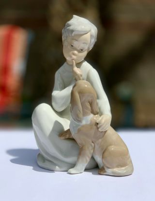 Lladro " Boy With Dog " 4452 Retired Edition - Glazed Finished - Hand Made