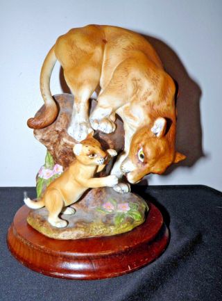 Andrea By Sadek Mountain Lion & Cub Figurine 1984 Made In Japan Bisque