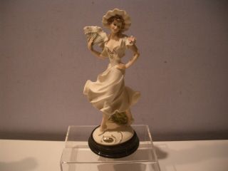 Giuseppe Armani Summer Melody 0318f Figurine Lady With Fan