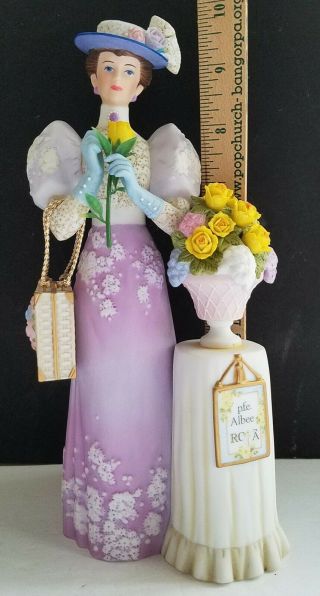 Women Doll Figurines Albee Award for 2001 President ' s Club Members by Avon 5