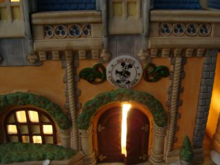 Dept 56 Disney Parks Village - Mickey ' s Christmas Carol Fantasy land 5350 - 3 3