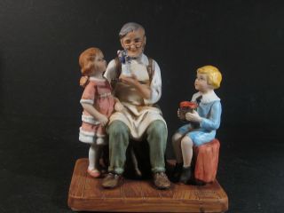 Norman Rockwell Museum 1979 The Toymaker Porcelain Figurine W/ Box 4 3/4 "