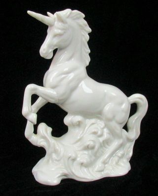 Vintage Omc Otagiri Japan White Porcelain Unicorn Figurine 6.  5 " Tall Statue