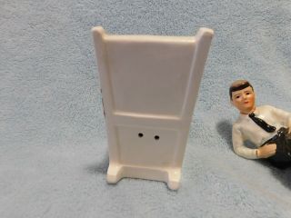 Vintage John F.  Kennedy President in Arm Chair Salt and Pepper Shakers - Japan 8