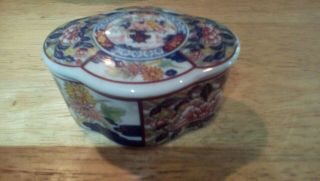 3 " Porcelain Trincket Box With Lid,  Vintage,  With Flowers,  So Pretty,  Delicate
