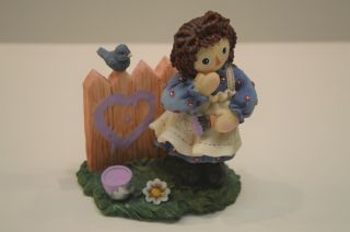 Enesco Raggedy Ann And Andy Figurine " A Heart Full Of Happiness "