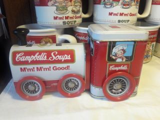 Campbell ' s soup mugs with Tin collectable train set of 9 mugs 1993 & 1997 2