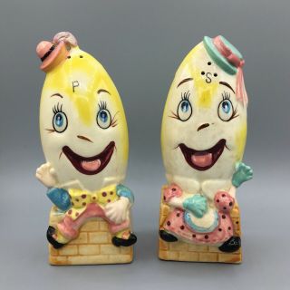 Vintage Enesco Pair Salt & Pepper Shakers Humpty Dumpty Anthropomorphic Eggs