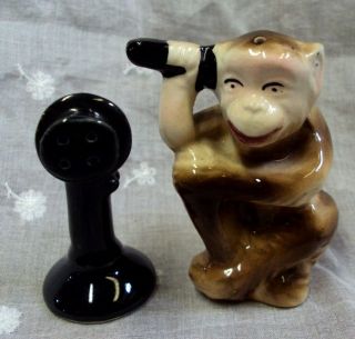 Vtg Salt & Pepper Shaker Set Monkey & Vintage Telephone Japan