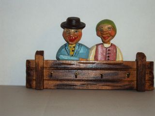 Anri Hand Carved Painted Wood Man & Woman Bobble Head Nodders Key Holder Plaque