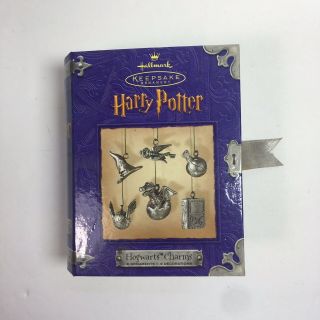 Hallmark Keepsake Harry Potter Hogwarts Crest Charms 5 Ornament