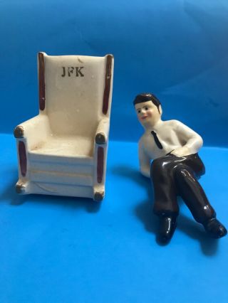 JFK SALT & PEPPER SHAKER SITTING IN ROCKING CHAIR 2