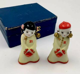 Vintage Chinese Man Woman Salt Pepper Shakers 1940s Or 1950s Qing Asian
