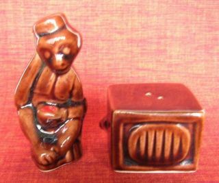Monkey With Organ Box Salt And Pepper Shaker Vintage 1940 - 1950s