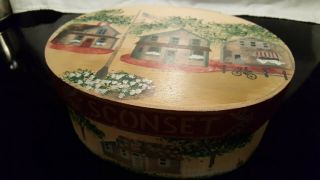 Vintage Betty Maclaren Oval Themed Wood Box Dated 1987 - Sconset