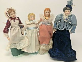 Closet Find Four Vintage Avon Porcelain Dolls W/stands