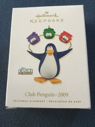 Hallmark Keepsake Disney Club Penguin - 2009 Christmas Ornament