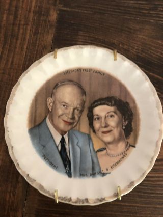 Vintage Presidential Plate Dwight D Eisenhower And Wife.